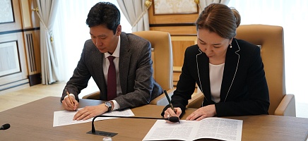 Президент Архиві мен Astana IT University ынтымақтастық туралы меморандумға қол қойды  фото галереи 6